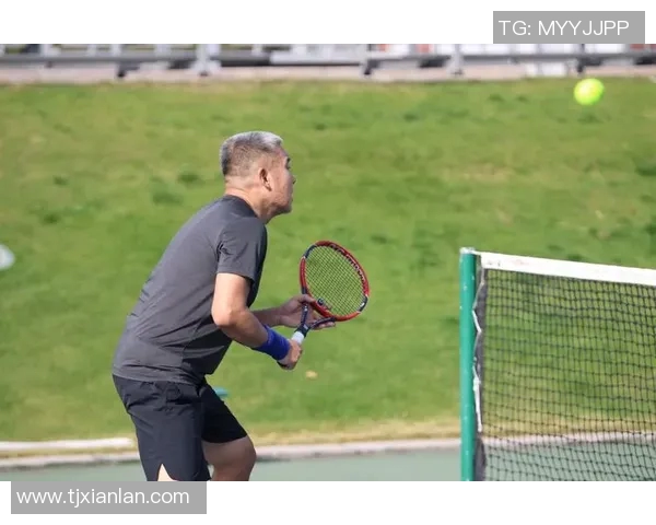 南京网球队边路渗透战术分析及其在比赛中的成效与不足探讨