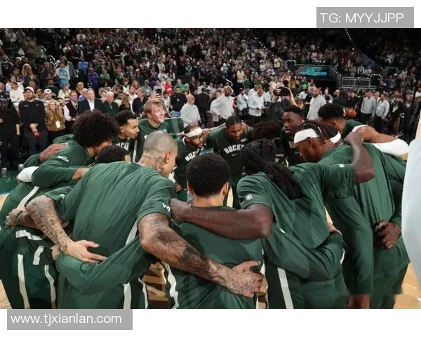 NBA常规赛精彩对决CCTV直播雄鹿挑战猛龙争夺季后赛席位
