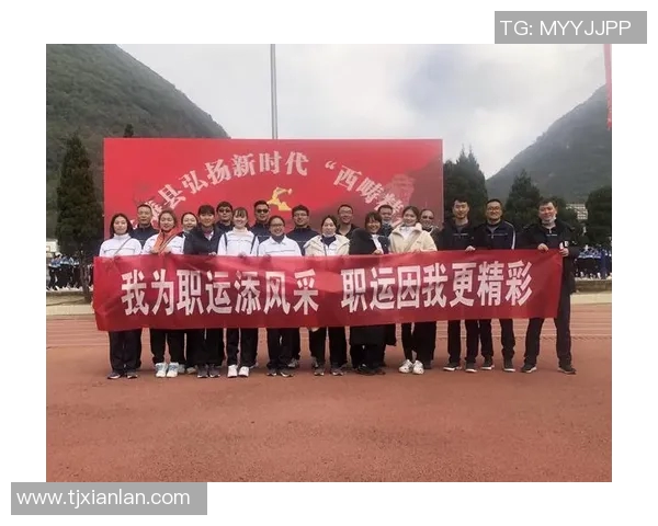 成都足球队的耐力之路:从拼搏到荣耀的蜕变与坚持 成都足球队的耐力之路:从拼搏到荣耀的蜕变与坚持